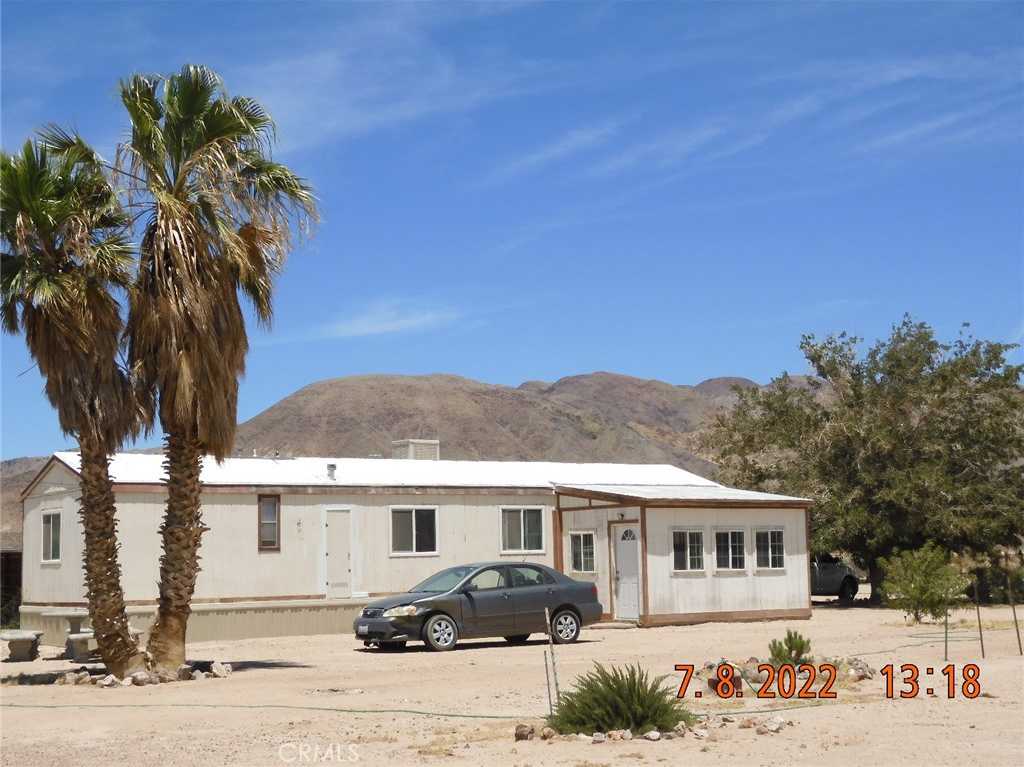 photo 3: 37305 Calico Boulevard, Yermo CA 92398