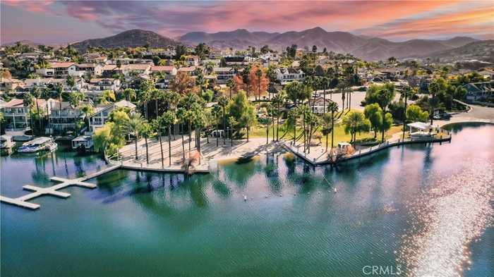 photo 16: 30655 Cinnamon Teal Drive, Canyon Lake CA 92587