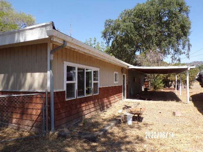 photo 2: 13425 Jensen Road, Clearlake Oaks CA 95423