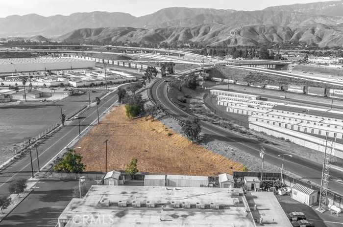 photo 1: Western Avenue, San Bernardino CA 92405