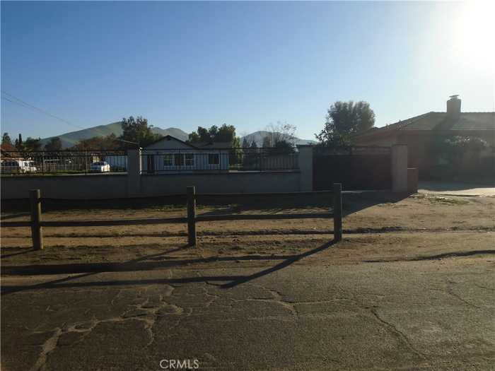 photo 15: 4077 Temescal Avenue, Norco CA 92860