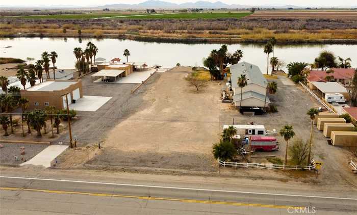 photo 2: 151415 Rio Vista Drive, Big River CA 92242