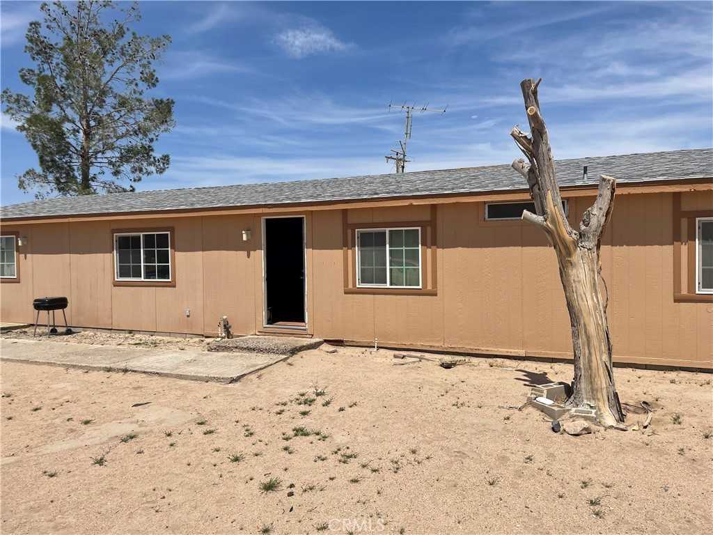 photo 1: 45546 Cottonwood Road, Newberry Springs CA 92365