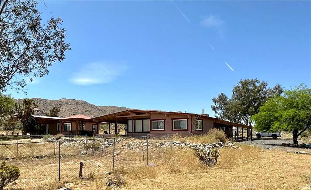 photo 1: 61375 Latham Trail, Joshua Tree CA 92252