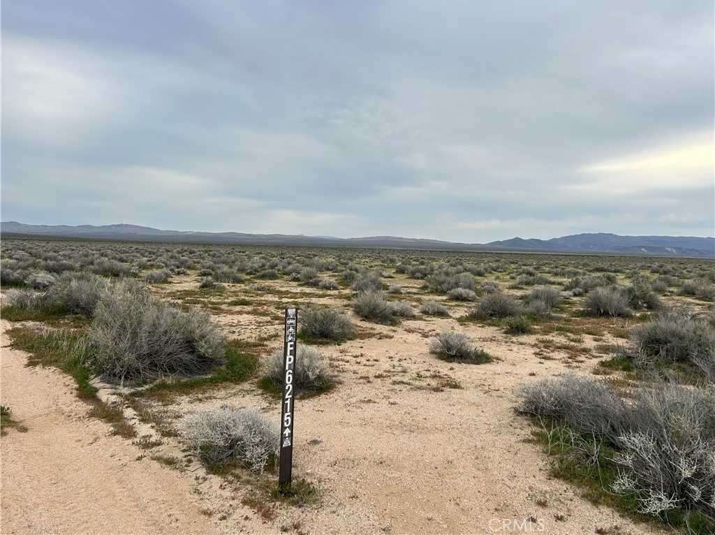 photo 1: undefined, Hinkley CA 92347