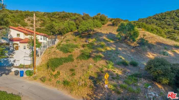 photo 1: Tranquil Drive, Tujunga CA 91042