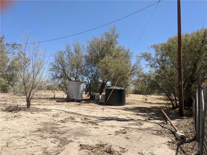 photo 2: 42797 Navajo, Newberry Springs CA 92365