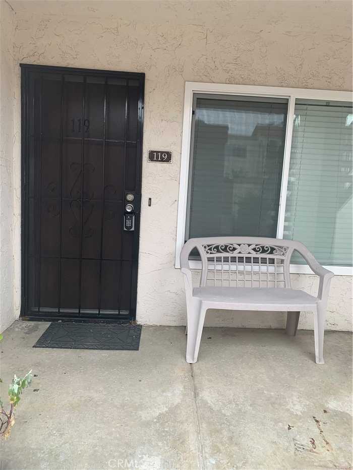 photo 2: 119 Candice Place, Vista CA 92083