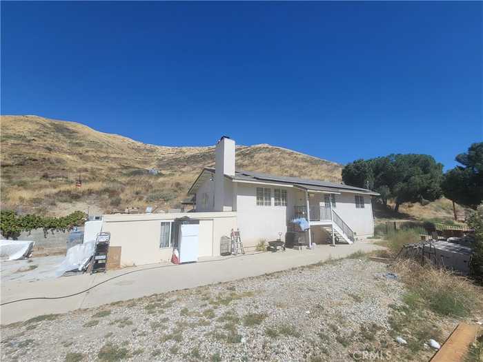 photo 1: 11561 Soledad Canyon Road, Agua Dulce CA 91390