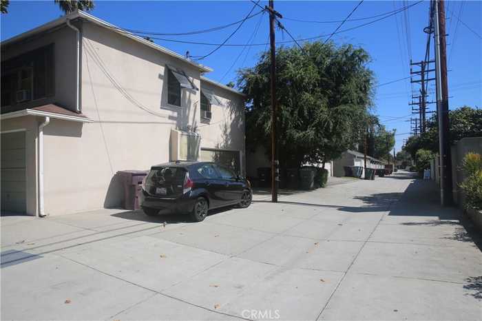 photo 9: 988 W Glenoaks Boulevard, Glendale CA 91202