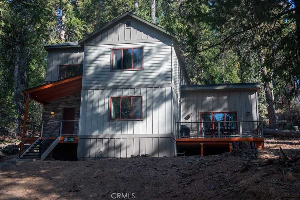 photo 1: 7181 Yosemite Park Way, Yosemite CA 95389