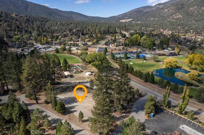 photo 1: 16330 Mil Potrero, Pine Mountain Club CA 93222