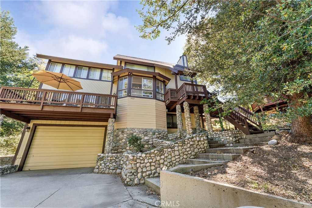 photo 1: 1027 Grass Valley Road, Lake Arrowhead CA 92352