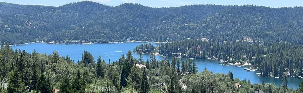 photo 1: 27721 Caribou Drive, Lake Arrowhead CA 92352