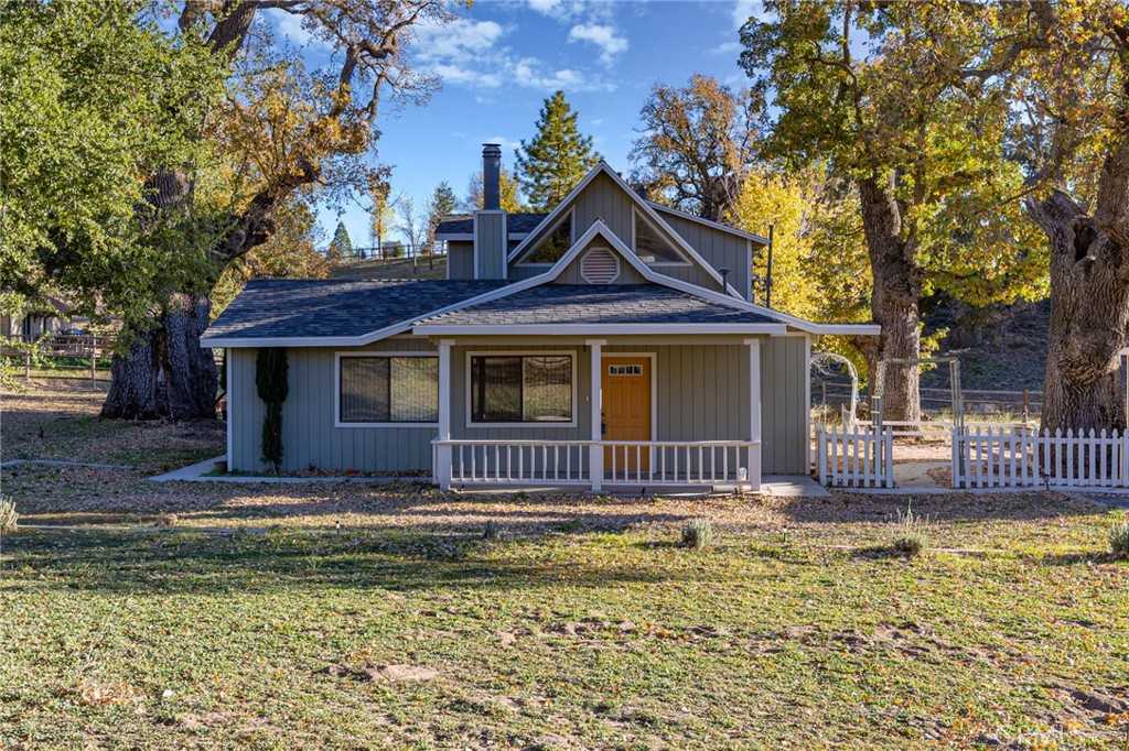 photo 3: 27900 Bear Valley Road, Tehachapi CA 93561