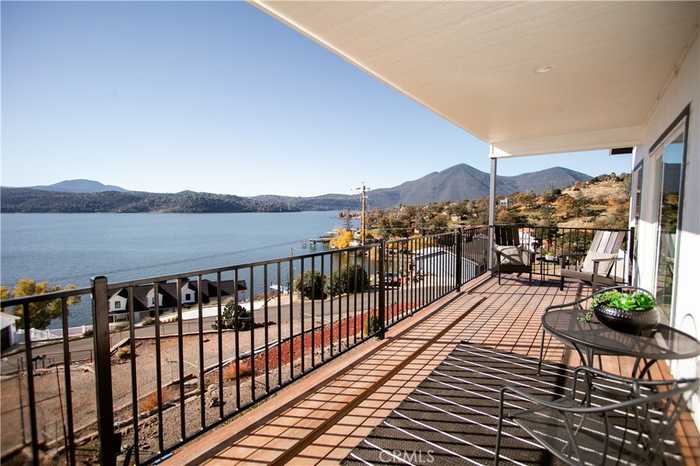 photo 2: 11911 Lakeshore Drive, Clearlake CA 95422