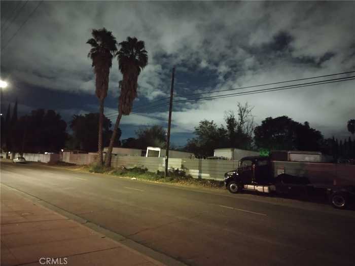 photo 1: 19106 Cantara Street, Reseda CA 91335