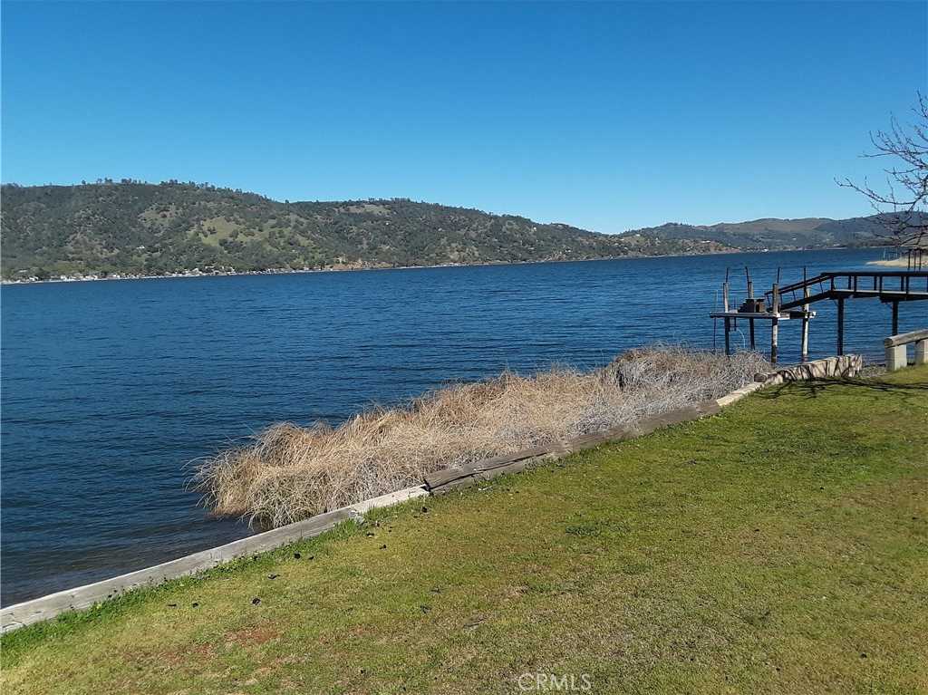 photo 3: 10108 Crestview Drive, Clearlake CA 95424