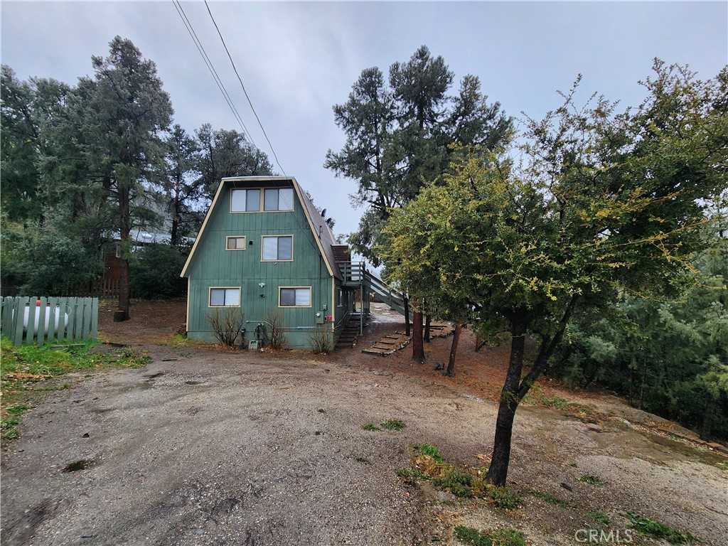 photo 3: 14713 Voltaire Drive, Frazier Park CA 93225