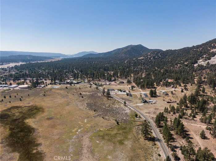 photo 2: 1145 Live Oak, Big Bear CA 92314