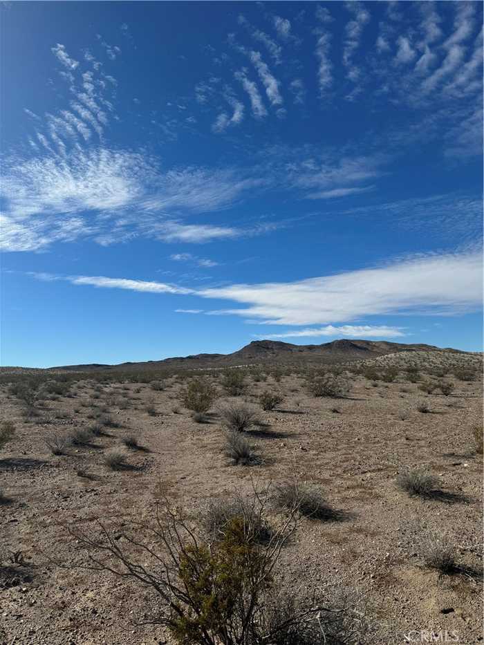 photo 1: undefined, Barstow CA 92311