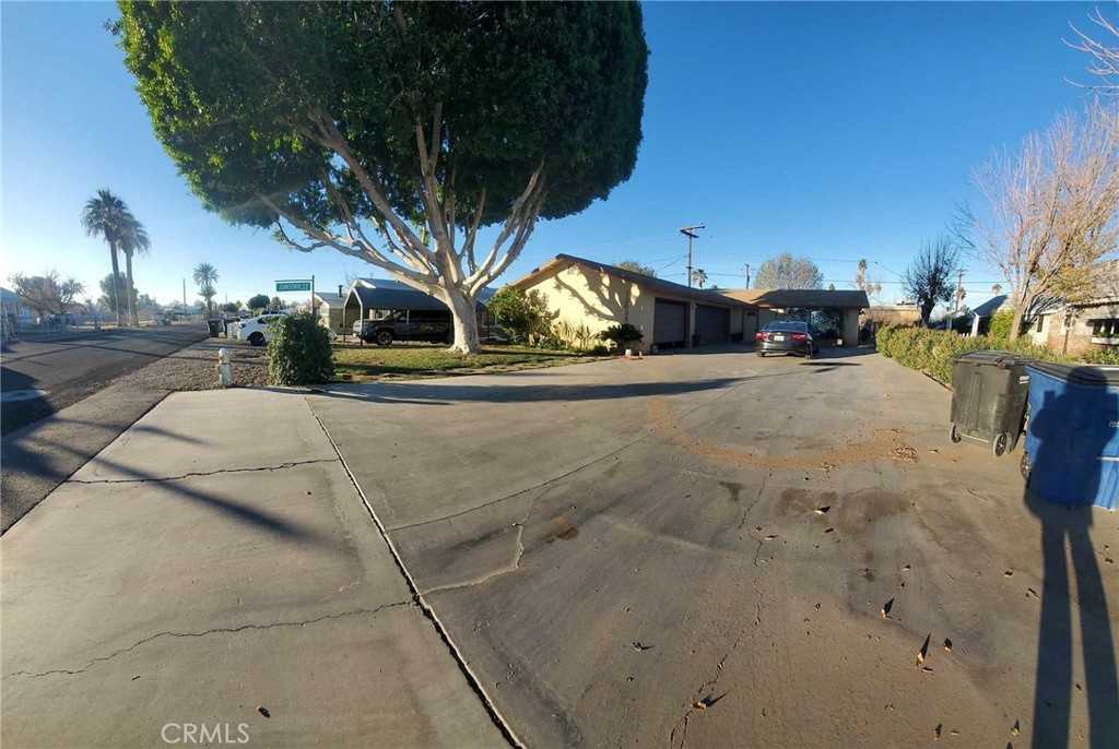 photo 2: 285 N Acacia Street, Blythe CA 92225