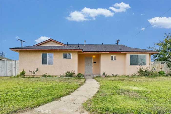 photo 2: 235 S Azusa Avenue, West Covina CA 91791