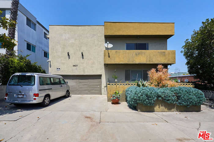 photo 1: 1427 15th Street, Santa Monica CA 90404