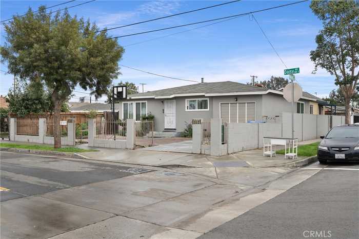 photo 1: 117 S Daisy Avenue, Santa Ana CA 92703