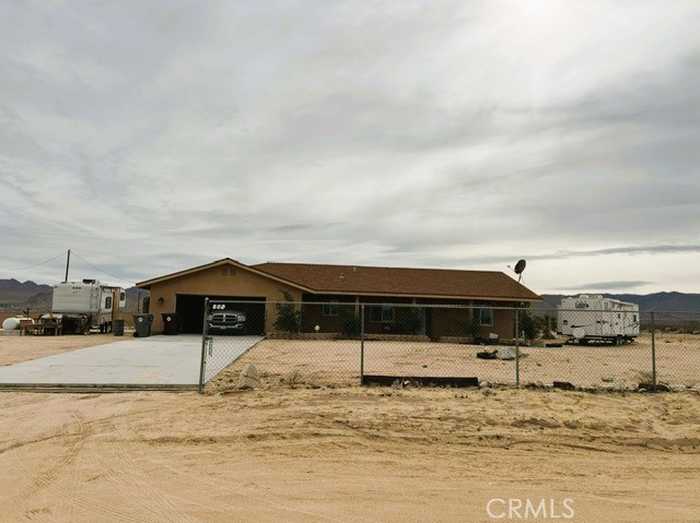 photo 2: 63357 Uranium Road, Joshua Tree CA 92252