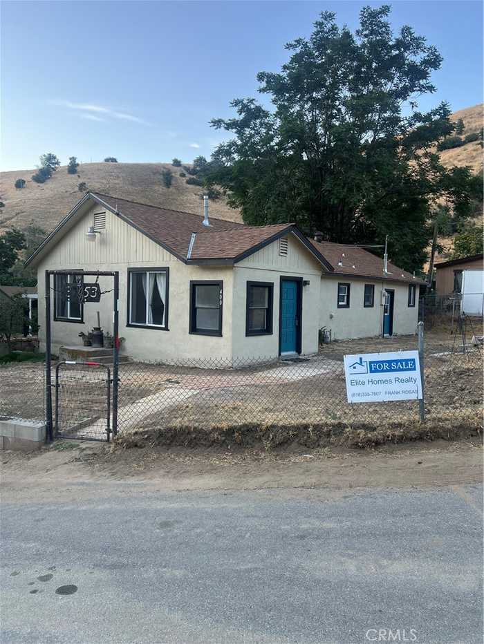 photo 1: 400 north Drive, Lebec CA 93243