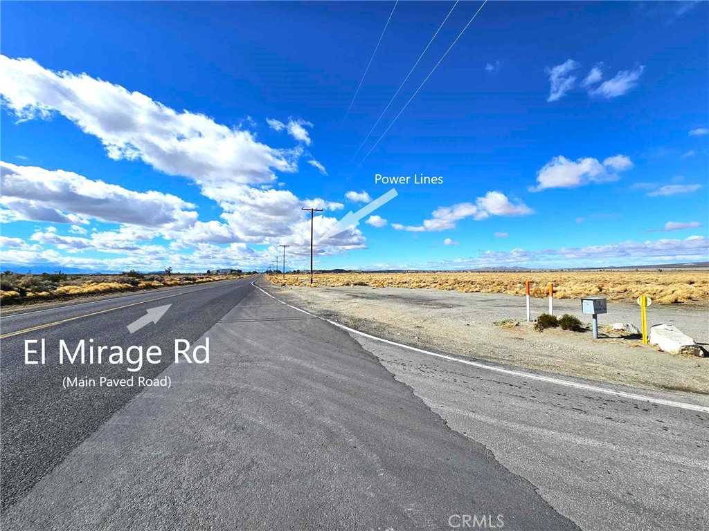 photo 3: 5482 El Mirage Road, Adelanto CA 92301