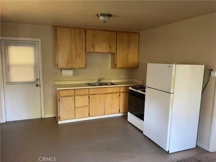 photo 2: 1425 W 7th Street, Chico CA 95928