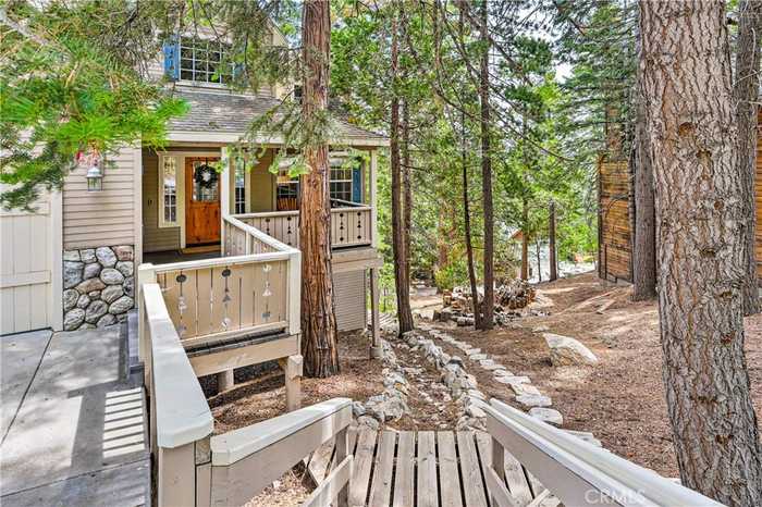 photo 26: 564 Pioneer Road, Lake Arrowhead CA 92352