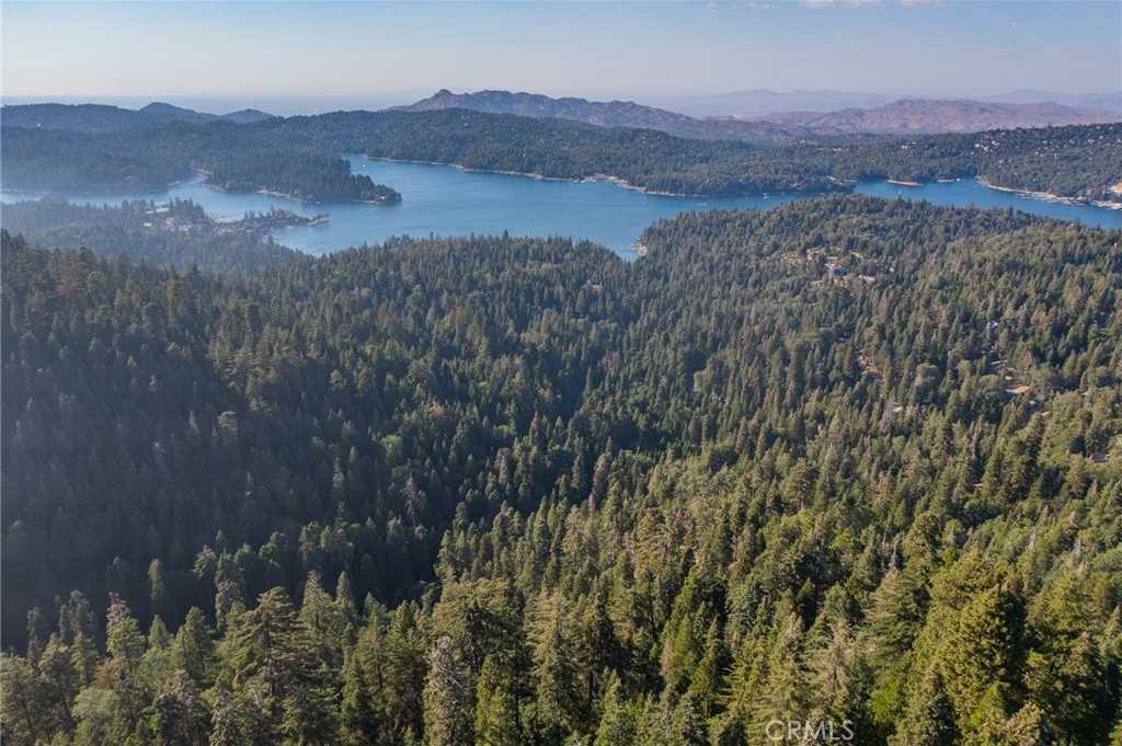 photo 2: 716 Blue Ridge Drive, Lake Arrowhead CA 92385