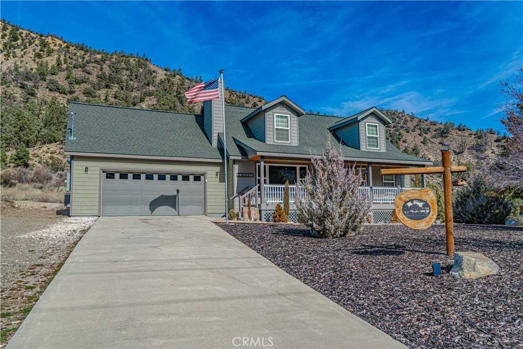 photo 2: 15223 Nesthorn Way, Pine Mountain Club CA 93225