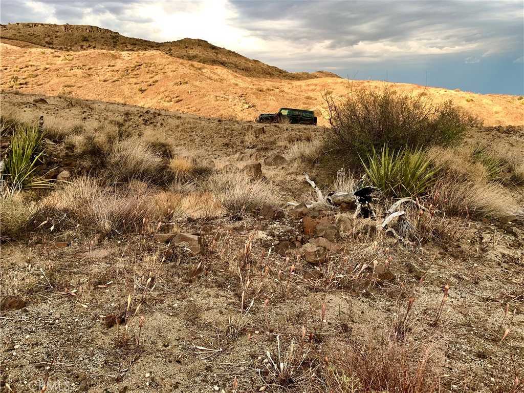 photo 3: Houston Way, Pioneertown CA 92268