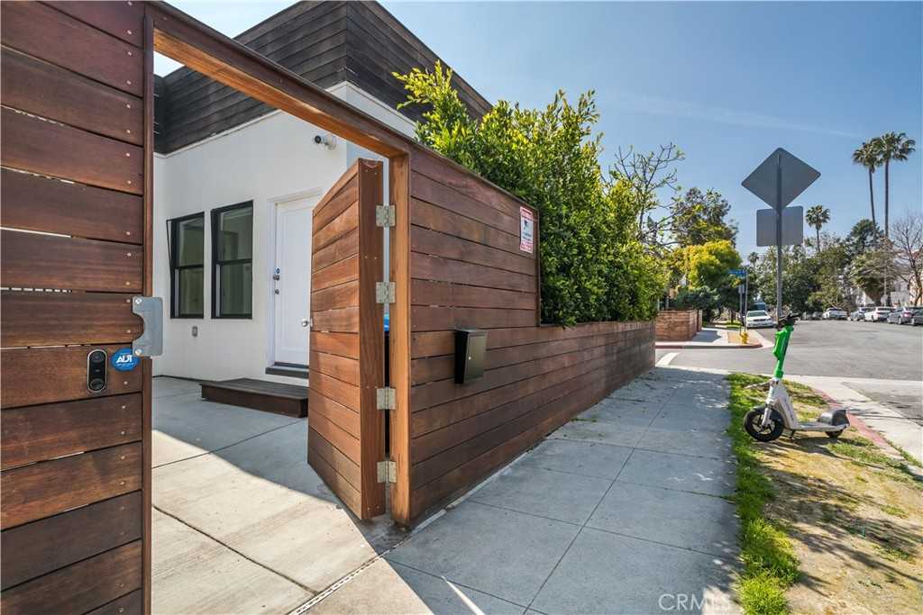 photo 2: 5228 De Longpre Avenue, Los Angeles CA 90027