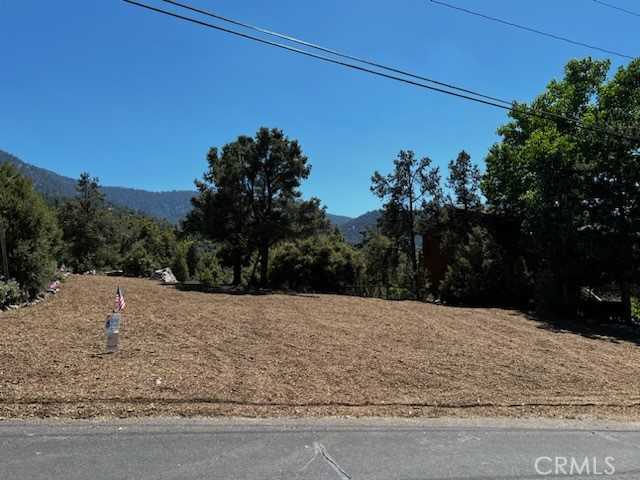 photo 2: 2045 Woodland Drive, Pine Mountain Club CA 93225