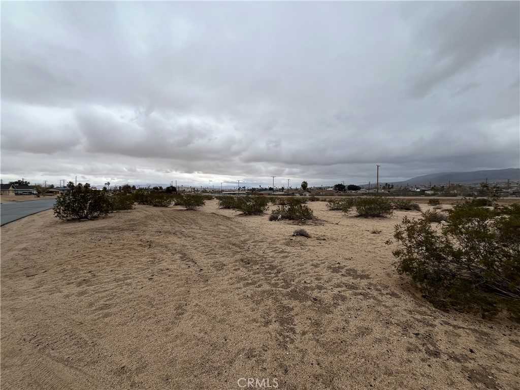 photo 1: Split Rock Avenue, 29 Palms CA 92277