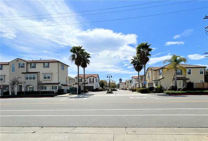 photo 7: 219 Promenade Drive, Pomona CA 91767