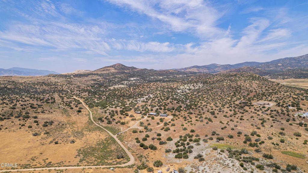 photo 1: 1 Burns Way, Tehachapi CA 93561