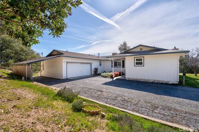 photo 2: 5808 Illilouette Fall Street, Mariposa CA 95338