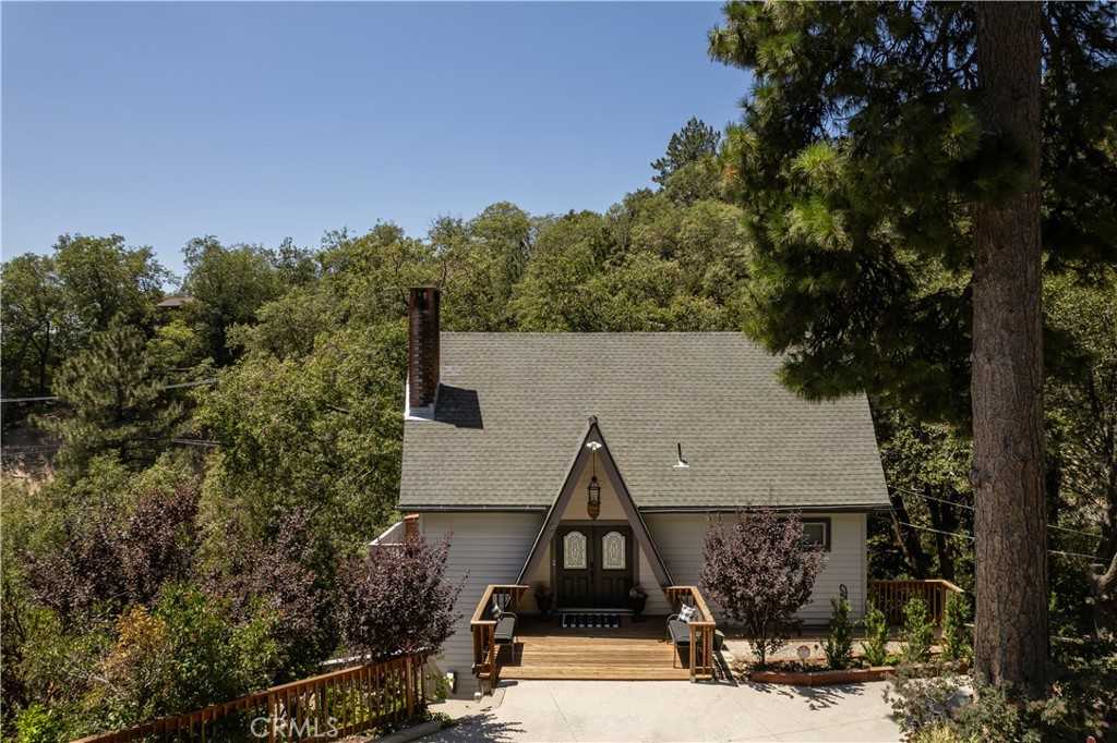 photo 2: 27501 Alpen Drive, Lake Arrowhead CA 92352