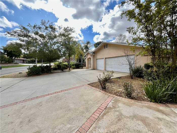 photo 1: 1294 Muirfield Road, Riverside CA 92506