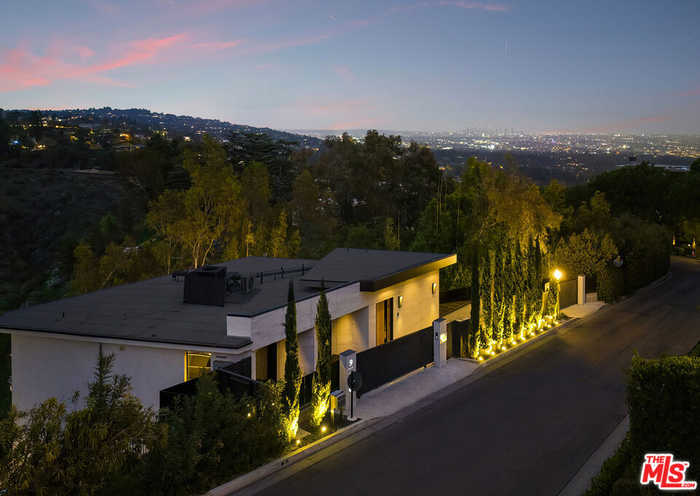 photo 24: 976 Bel Air Road, Los Angeles CA 90077