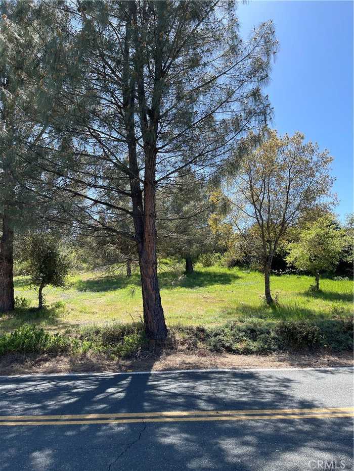 photo 1: 10715 Point Lakeview Road, Kelseyville CA 95451