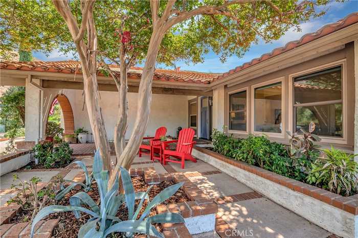 photo 1: 28604 Eagleton Street, Agoura Hills CA 91301