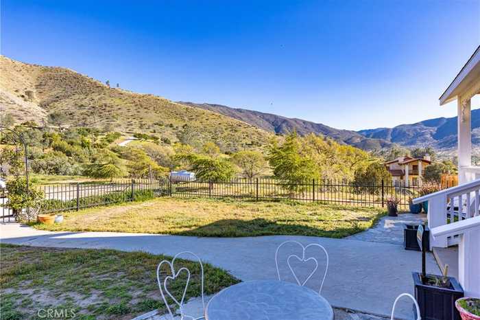 photo 2: 3565 Shadow Mountain Drive, Lake Isabella CA 93240