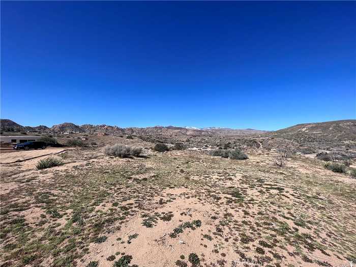 photo 2: Pioneertown Road, Pioneertown CA 92268